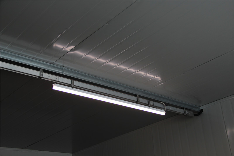 照明母线槽安装实例